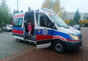 Pierwsza pomoc, czyli wizyta ratownika medycznego w przedszkolu - gr. XI i XII