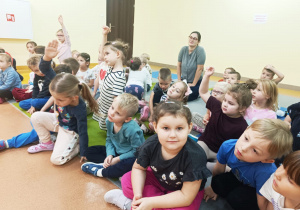 Pierwsza pomoc, czyli wizyta ratownika medycznego w przedszkolu - gr. XI i XII