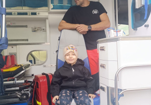 Pierwsza pomoc, czyli wizyta ratownika medycznego w przedszkolu - gr. XI i XII