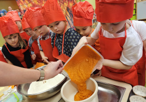 Pomarańczowy zawrót głowy- Dzień Dyni w grupie X.