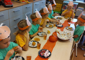 Pomarańczowy zawrót głowy- Dzień Dyni w grupie X.