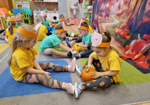 Pomarańczowy zawrót głowy- Dzień Dyni w grupie X.