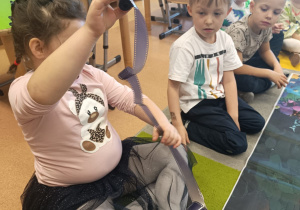 Poznajemy tajniki zawodu fotografa, czyli wizyta mamy Tymoteuszka i jesienna sesja fotograficzna w gr. XII