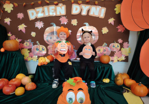 Zajęcia koleżeńskie "Na dyniowej grządce" w grupie II i VII