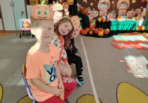 Zajęcia koleżeńskie "Na dyniowej grządce" w grupie II i VII