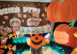 Zajęcia koleżeńskie "Na dyniowej grządce" w grupie II i VII