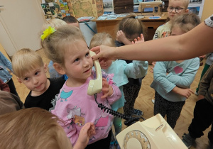 „Mała i duża Ojczyzna”- projekt edukacyjny i zajęcia w przedszkolnym Mini Muzeum „Na szlaku historii”- gr. II