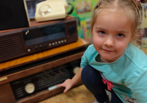 „Mała i duża Ojczyzna”- projekt edukacyjny i zajęcia w przedszkolnym Mini Muzeum „Na szlaku historii”- gr. II