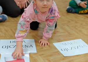 „Mała i duża Ojczyzna”- projekt edukacyjny i zajęcia w przedszkolnym Mini Muzeum „Na szlaku historii”- gr. II