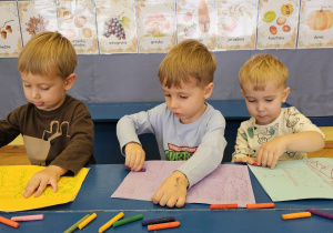 Projekt „Sensoryczna jesień” w grupie I maluszków