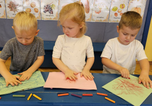 Projekt „Sensoryczna jesień” w grupie I maluszków