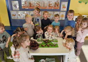 Projekt „Sensoryczna jesień” w grupie I maluszków