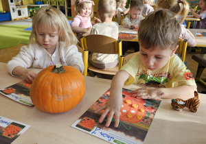 Projekt „Sensoryczna jesień” w grupie I maluszków