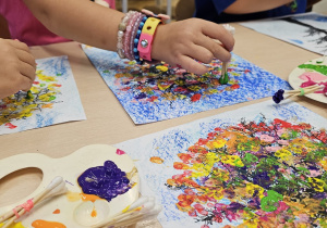 Projekt „Jesienne tajemnice przyrody” w gr. IV