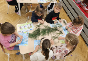 Projekt „Jesienne tajemnice przyrody” w gr. IV