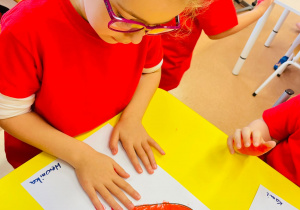 3 kroki dla bezpieczeństwa- akcja DZIECIŃSTWO BEZ PRZEMOCY w gr. XI