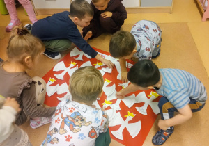 Patriotyzm na dziecięcą miarę – realizacja projektu „Polska to moja ojczyzna” w grupie X.