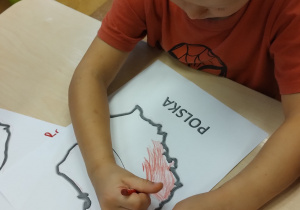 Patriotyzm na dziecięcą miarę – realizacja projektu „Polska to moja ojczyzna” w grupie X.