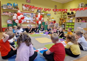 Patriotyzm na dziecięcą miarę – realizacja projektu „Polska to moja ojczyzna” w grupie X.