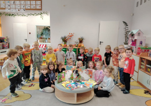 akcja charytatywna pt. "Dzień Pluszowego Misia dla łódzkich szpitali dziecięcych"