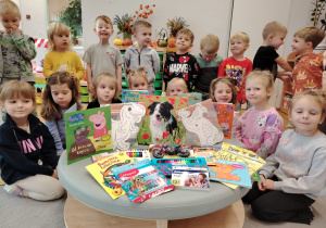 akcja charytatywna pt. "Dzień Pluszowego Misia dla łódzkich szpitali dziecięcych"