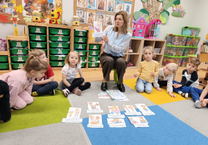 „Jesteśmy bezpieczni i szczęśliwi w domu i w przedszkolu” – zajęcia w grupie XII