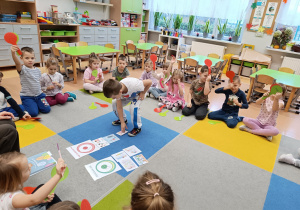 „Jesteśmy bezpieczni i szczęśliwi w domu i w przedszkolu” – zajęcia w grupie XII