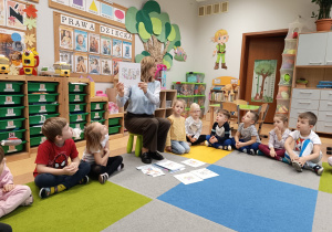 „Jesteśmy bezpieczni i szczęśliwi w domu i w przedszkolu” – zajęcia w grupie XII
