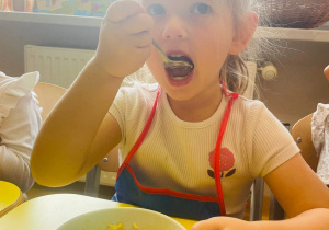 "Smaki jesieni" - projekt edukacyjny w gr. XI