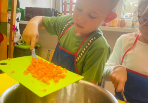 "Smaki jesieni" - projekt edukacyjny w gr. XI