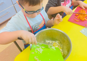 "Smaki jesieni" - projekt edukacyjny w gr. XI