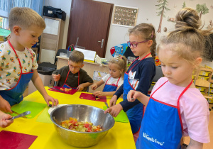 "Smaki jesieni" - projekt edukacyjny w gr. XI