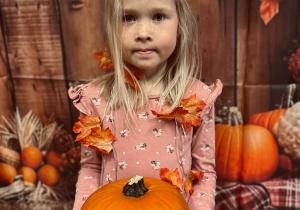 "Jesienna paleta barw"- projekt edukacyjny w grupie VI