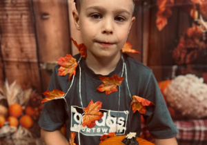 "Jesienna paleta barw"- projekt edukacyjny w grupie VI