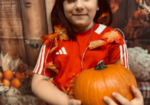 "Jesienna paleta barw"- projekt edukacyjny w grupie VI