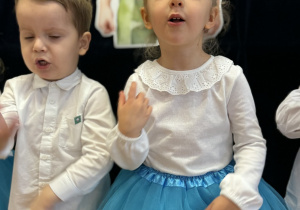 Pasowanie na przedszkolaka w grupie VII