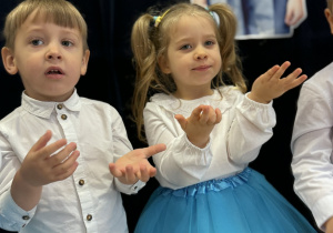 Pasowanie na przedszkolaka w grupie VII