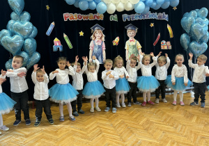 Pasowanie na przedszkolaka w grupie VII