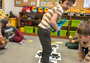Misiowe świętowanie i biblioteczna przygoda