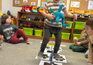 Misiowe świętowanie i biblioteczna przygoda