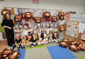 „Czy to jutro, czy to dziś, wszystkim jest potrzebny MIŚ” – grupa IX świętuje Dzień Pluszowego Misia