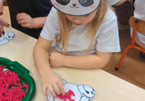 „Czy to jutro, czy to dziś, wszystkim jest potrzebny MIŚ” – grupa IX świętuje Dzień Pluszowego Misia