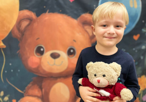 Dzień Pluszowego Misia i wizyta w bibliotece - gr. XI