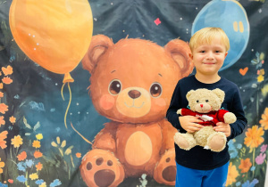 Dzień Pluszowego Misia i wizyta w bibliotece - gr. XI