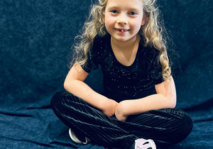 "Andrzejkowe Czary- Mary"- eksperymenty w grupie VI