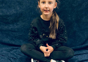 "Andrzejkowe Czary- Mary"- eksperymenty w grupie VI