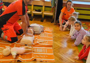 Pierwsza Pomoc w Małym Świecie