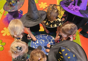 Zgadnij, Co Nas Czeka- Andrzejki w gr I i VII