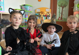 Zabawy Andrzejkowe w gr. XI i XII