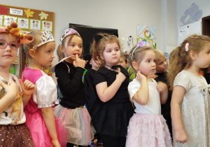 Zabawy Andrzejkowe w gr. XI i XII